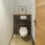 3 Bedroom Stunning In בית נופש Vieussan