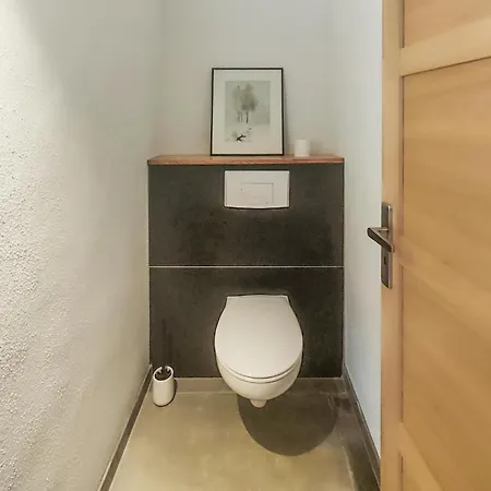 3 Bedroom Stunning In Dom wakacyjny Vieussan