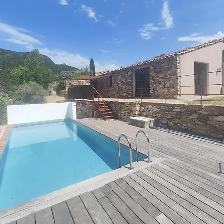 Holiday home 3 Bedroom Stunning In Vieussan